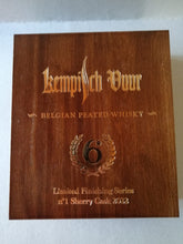 Afbeelding in Gallery-weergave laden, Kempisch Vuur 6Y Peated Single Malt Sherry Finish 46°
